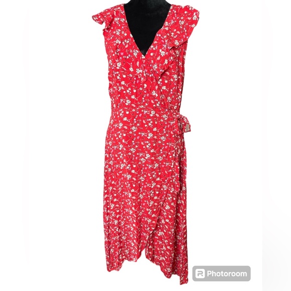 Sanctuary Dresses & Skirts - Sanctuary Red & White Floral Sleeveless Maxi Dress- 100% Rayon